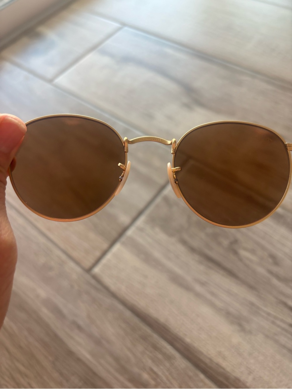 Ray-Ban Round Flash Pink Mirror Sunglasses in great condition. - Picture 6 of 8